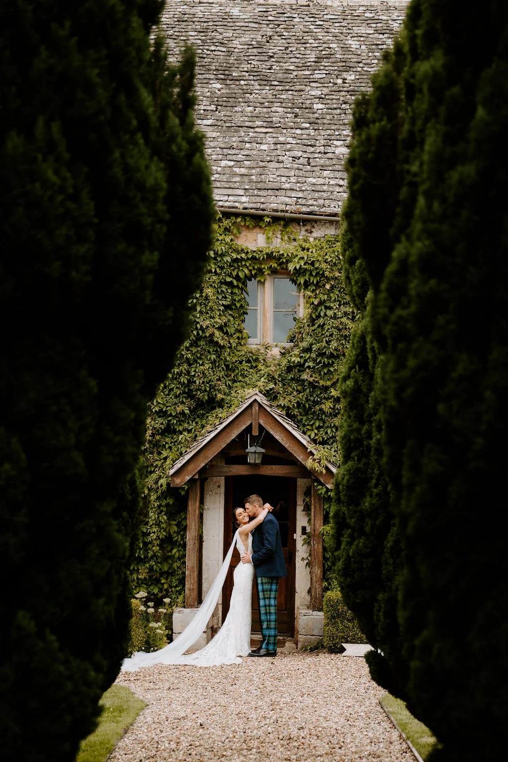Norton Grounds Wedding Photography Norton Grounds Chipping Campden Cotswolds estate wedding moments